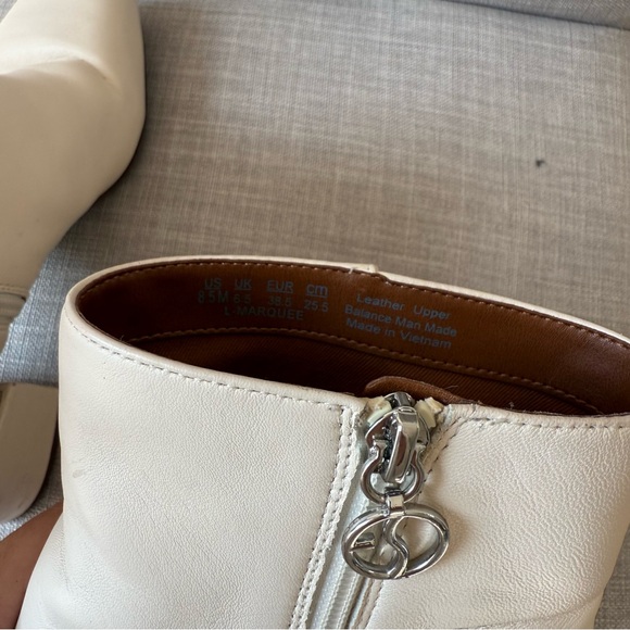 Franco Sarto Womens Marquee Leather Square Toe Ankle Bootie Sz 8.5 Ivory‎ White - Picture 10 of 11